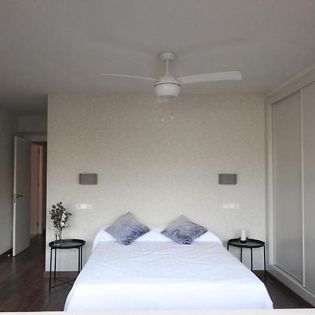 Carihuela Beach Suite Apartment Torremolinos Bagian luar foto