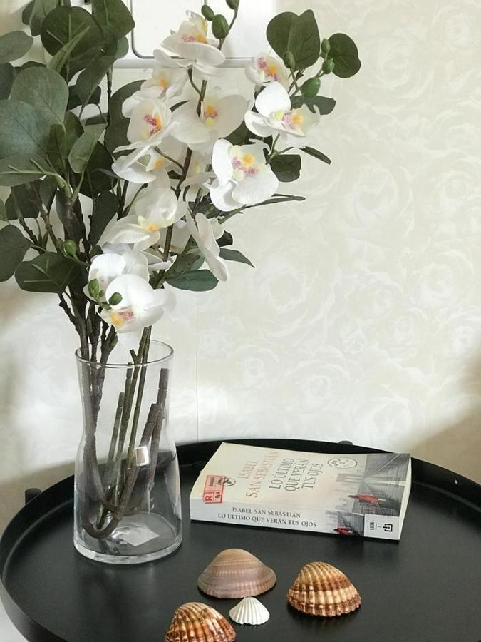 Carihuela Beach Suite Apartment Torremolinos Bagian luar foto